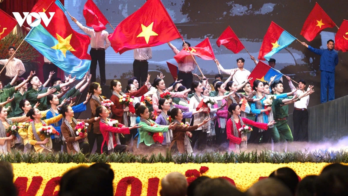 Vietnam holds grand ceremony marking 80 years of its army today